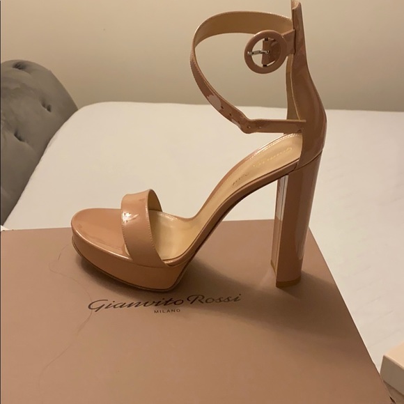 Shoes - Picture 2 of 4